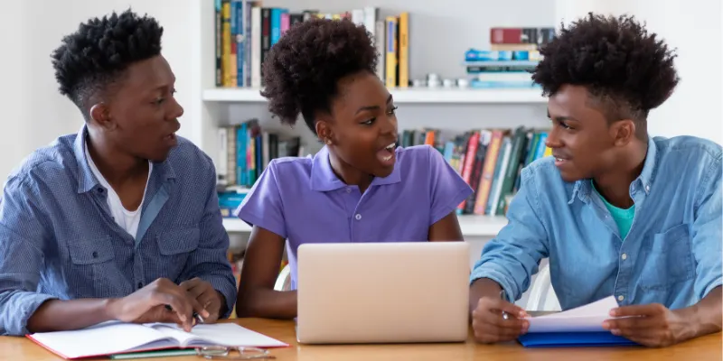 21 Comprehensive List of African American Grants and Scholarships for College Students