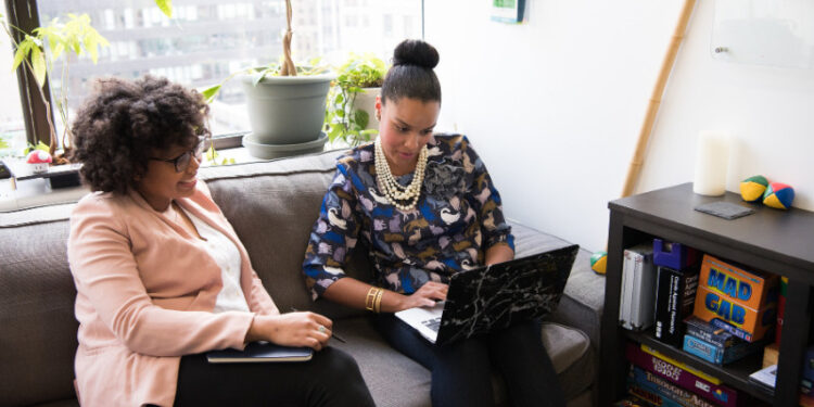 Grants for Black Women: The Smart Guide to Securing African American Women Business Grants in 2020