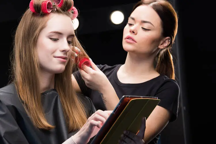 Grants for Self-Employed Hairdressers and Beauty Salons