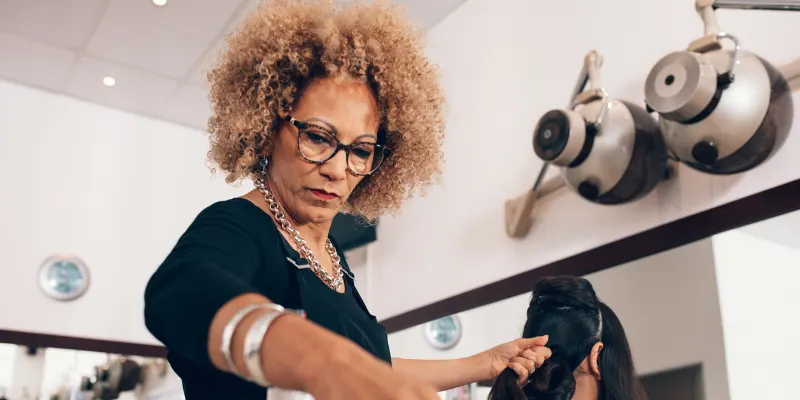 10 Best Grants for Self Employed Hairdressers and Beauty Salons